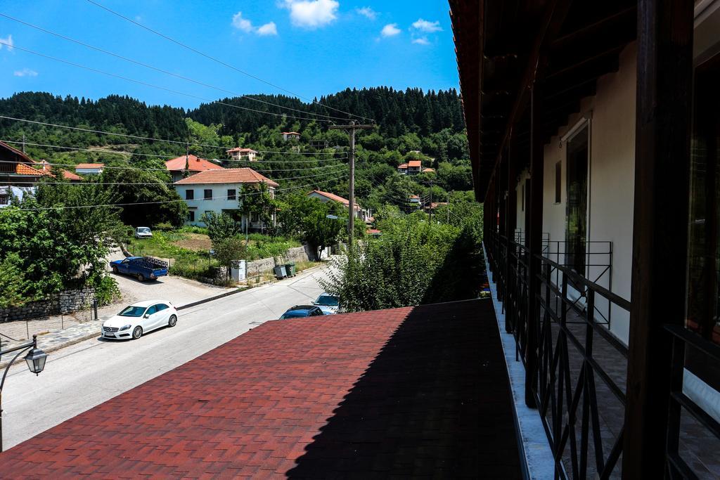 Hotel Elatofilito Athamanio Esterno foto